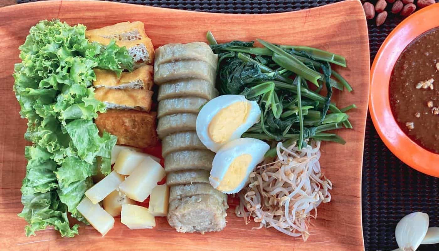 31 of the BEST Warungs in Bali for a Tasty Bite