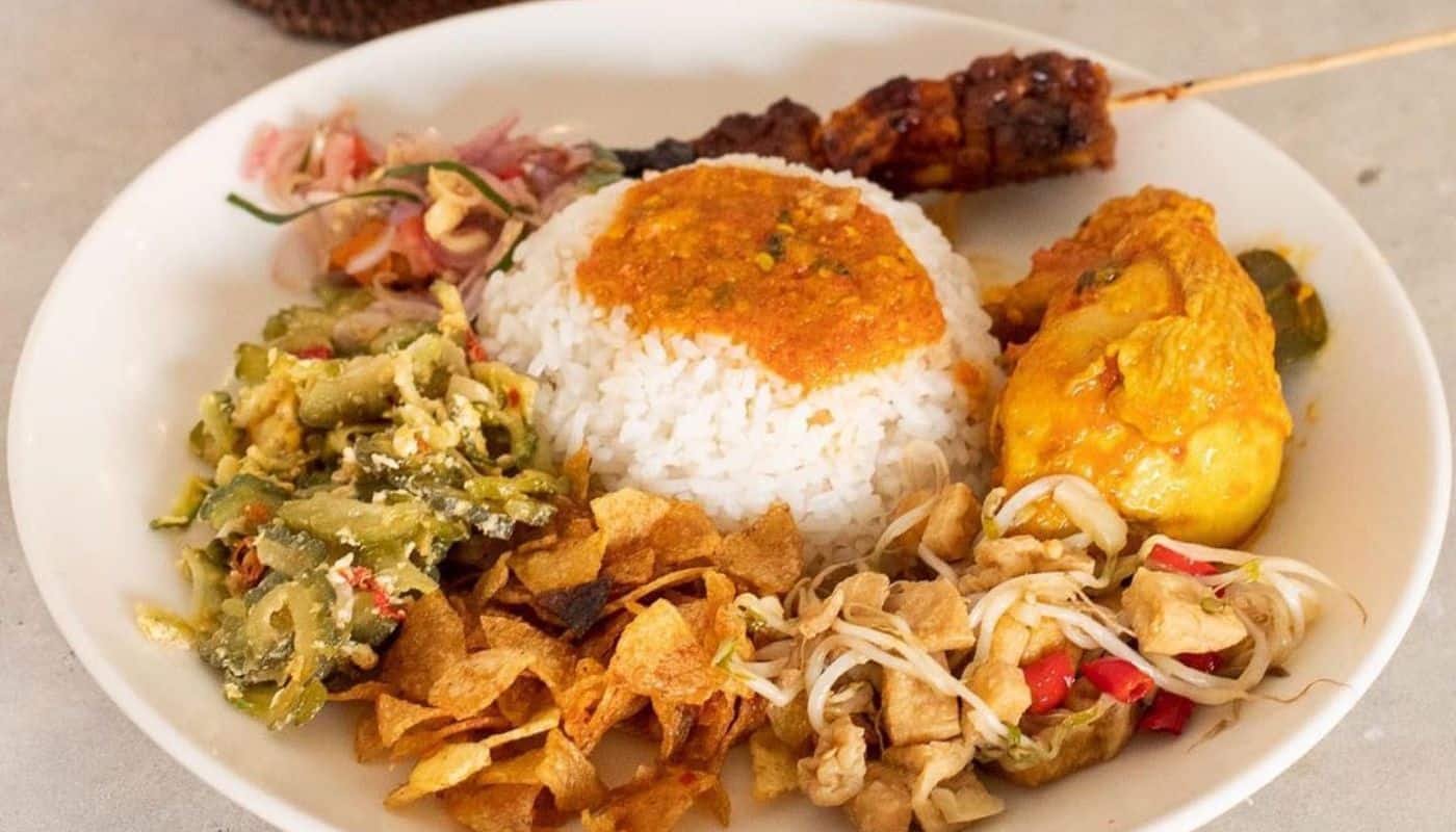 21 of the BEST Warungs in Bali for a Tasty Bite