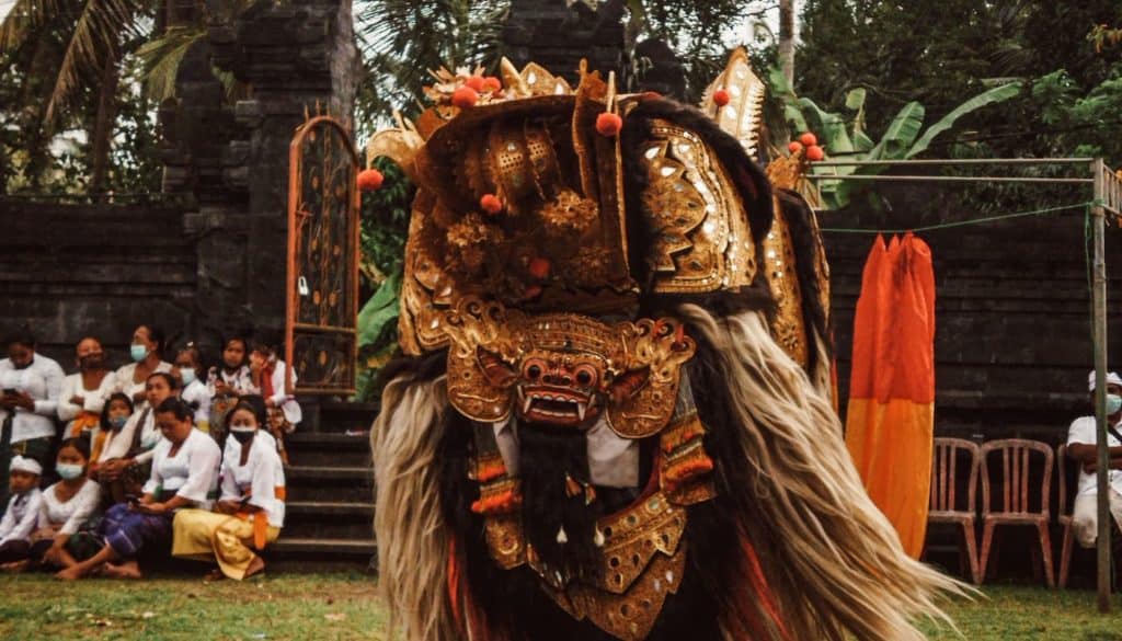 A Full Guide To Traditional Balinese Barong Dance