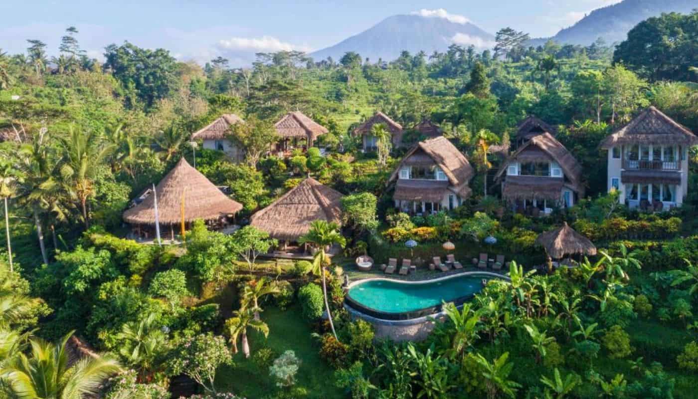 10 STUNNING Hotels in Sidemen Bali